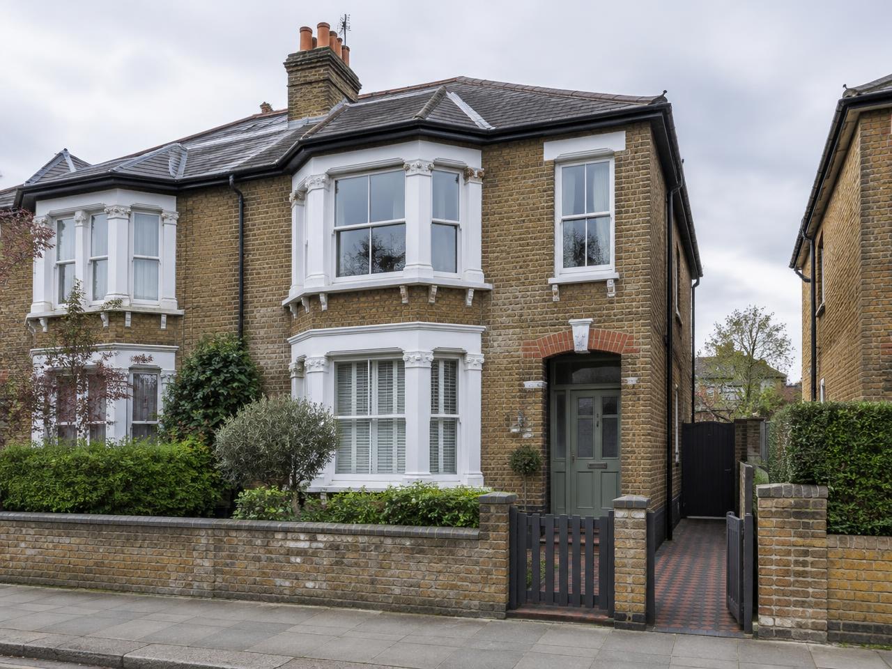 Survey inspection equipment outside a conventional British home